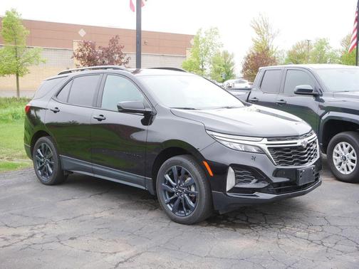 Mosaic Black Metallic 2022 Chevrolet Equinox AWD RS