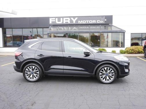 2020 Ford Escape Titanium