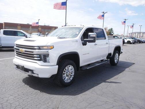 Iridescent Pearl Tricoat 2022 Chevrolet Silverado 3500 High Country