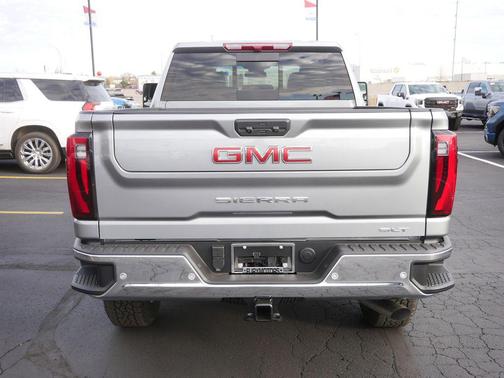 2026 GMC Sierra 2500 SLT