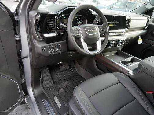 2026 GMC Sierra 2500 SLT