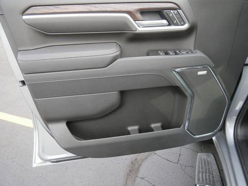 2026 GMC Sierra 2500 SLT