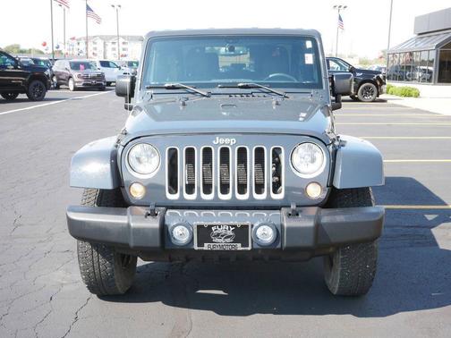 2018 Jeep Wrangler JK Sahara
