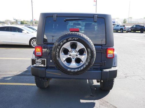 2018 Jeep Wrangler JK Sahara