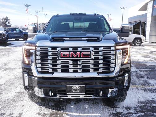 2024 GMC Sierra 2500 Denali
