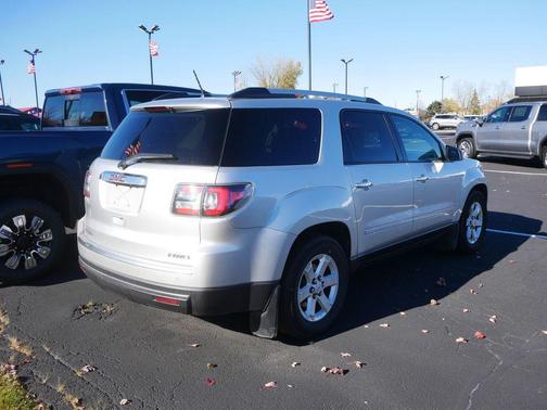 2015 GMC Acadia SLE-2