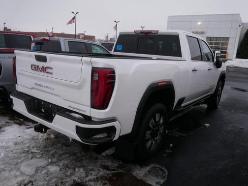 2025 GMC Sierra 3500 Denali