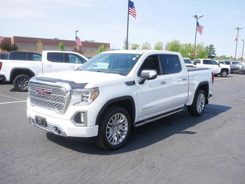 White Frost Tricoat 2019 GMC Sierra 1500 Denali