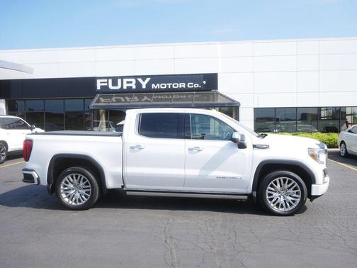 White Frost Tricoat 2019 GMC Sierra 1500 Denali