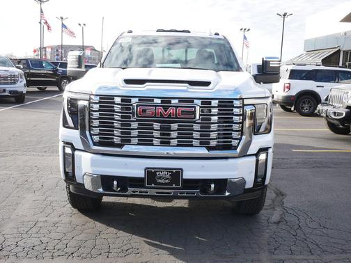 2026 GMC Sierra 3500 Denali