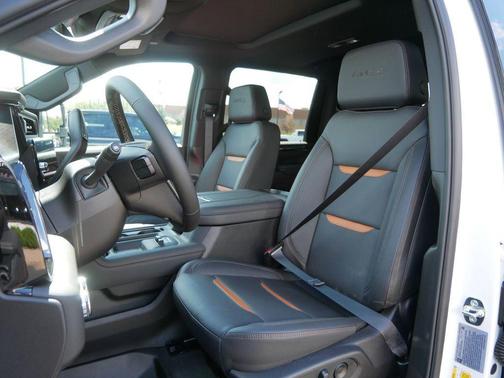 2025 GMC Sierra 3500 Base