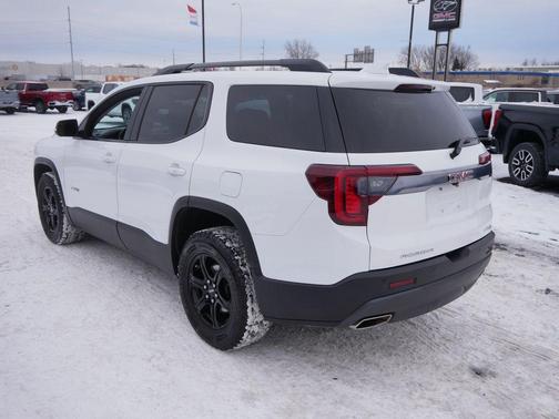 2021 GMC Acadia AWD AT4