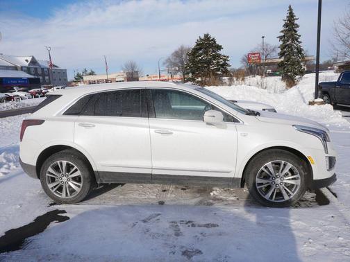 2025 Cadillac XT5 Premium Luxury