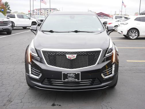 2023 Cadillac XT5 Sport