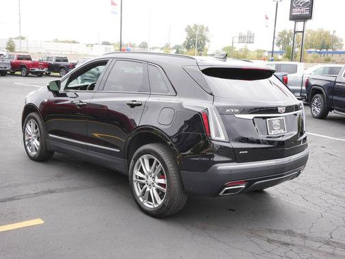 2023 Cadillac XT5 Sport