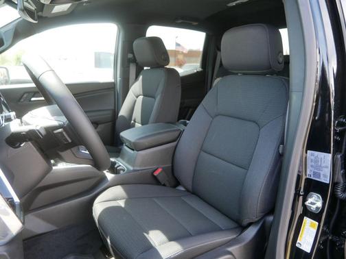 Onyx Black 2026 GMC Canyon Elevation