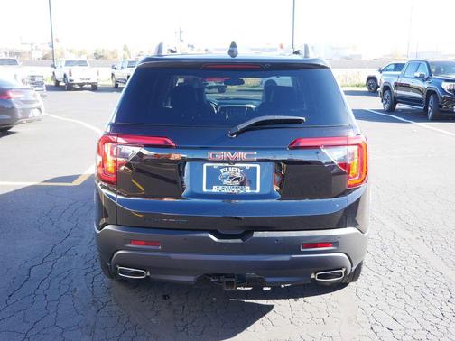 2023 GMC Acadia FWD SLT