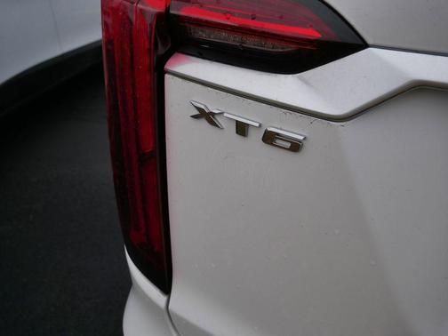 2020 Cadillac XT6 Premium Luxury AWD