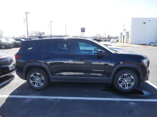 2025 GMC Terrain AWD Elevation