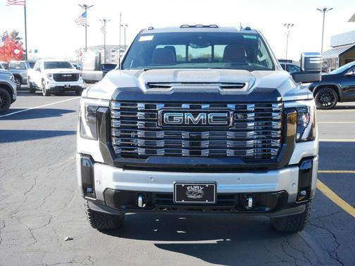 2026 GMC Sierra 3500 Denali