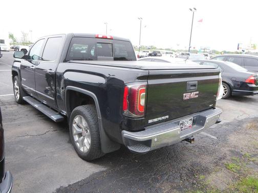 Onyx Black 2018 GMC Sierra 1500 SLT