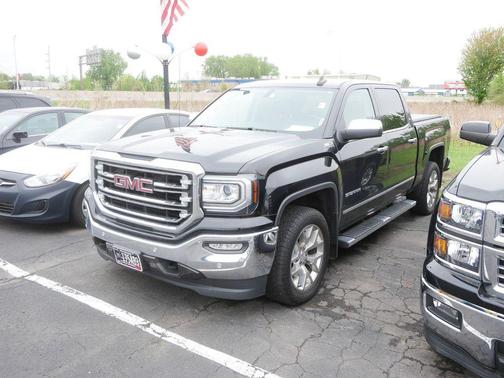Onyx Black 2018 GMC Sierra 1500 SLT