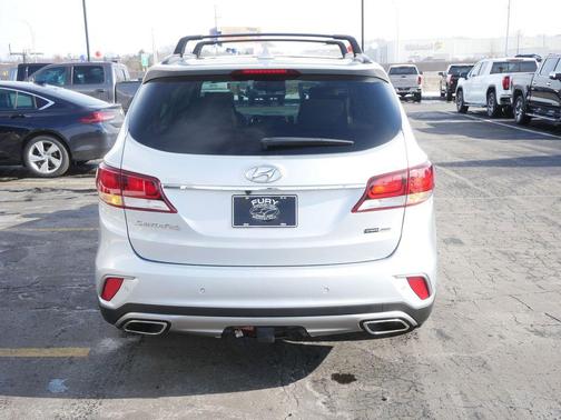 2017 Hyundai SANTA FE SE Ultimate