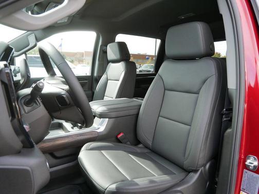 2026 GMC Sierra 3500 SLT