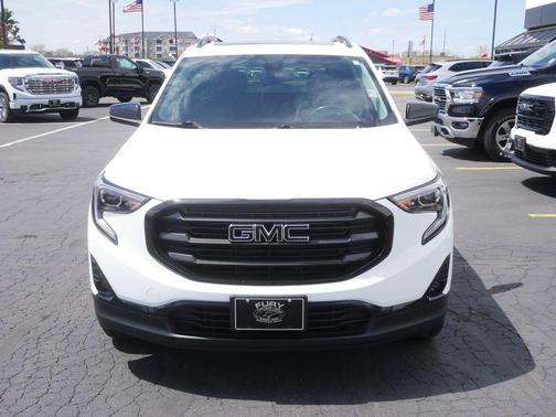 Summit White 2021 GMC Terrain SLT