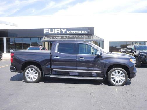 Dark Ash Metallic 2022 Chevrolet Silverado 1500 High Country