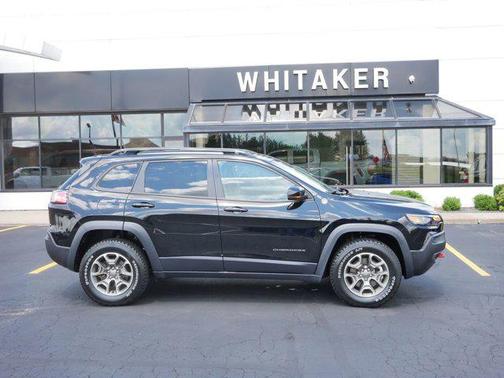 2022 Jeep Cherokee Trailhawk