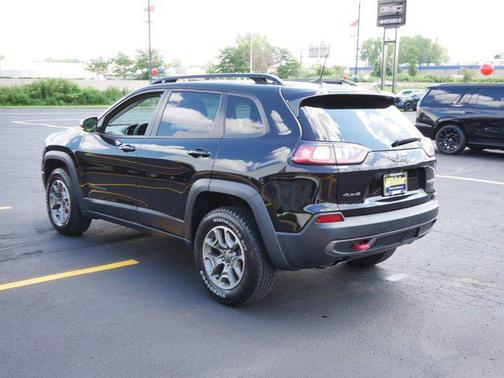 2022 Jeep Cherokee Trailhawk