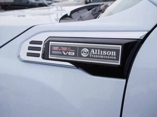 2026 GMC Sierra 3500 SLT