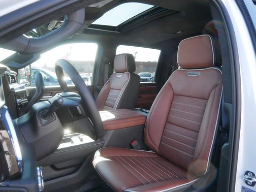 2026 GMC Sierra 3500 Denali