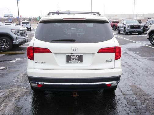 2017 Honda Pilot Elite