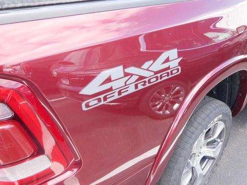 Delmonico Red Pearlcoat 2019 RAM 1500 Laramie