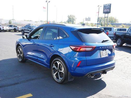 2023 Ford Escape ST-Line Select