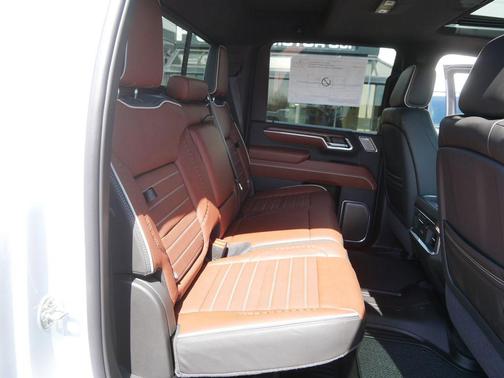 Glacier White Tricoat 2026 GMC Sierra 3500 Denali