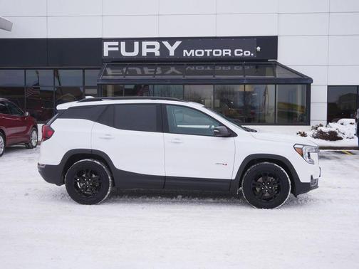 2023 GMC Terrain AWD AT4