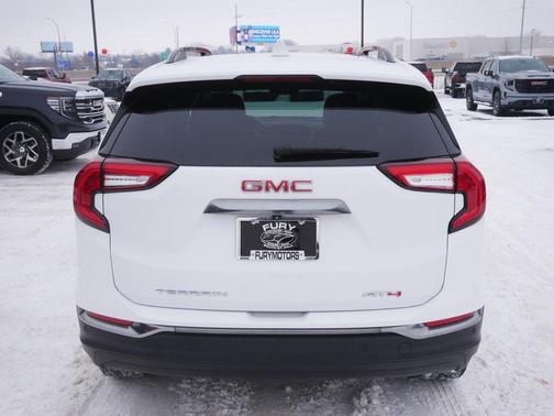 2023 GMC Terrain AWD AT4