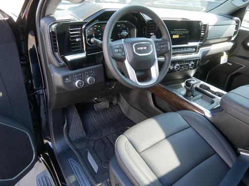 Onyx Black 2026 GMC Sierra 1500 Elevation