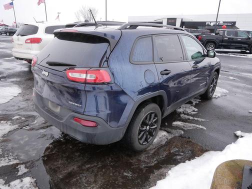 2016 Jeep Cherokee Sport