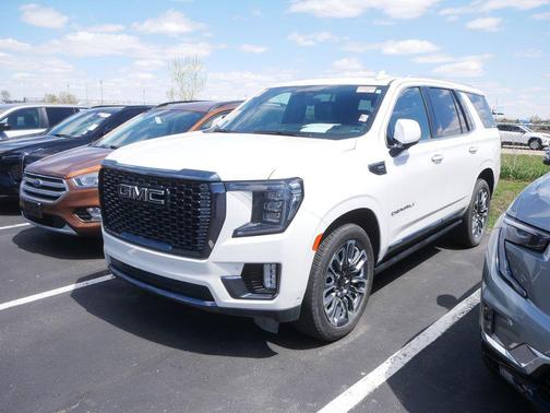 White 2023 GMC Yukon Denali Ultimate