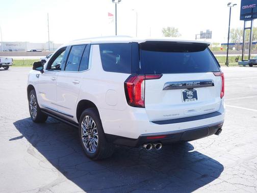 White 2023 GMC Yukon Denali Ultimate