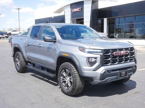 Gray 2024 GMC Canyon AT4
