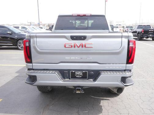 Sterling Metallic 2025 GMC Sierra 2500 Denali