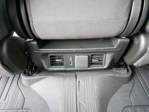 2026 GMC Sierra 3500 SLE