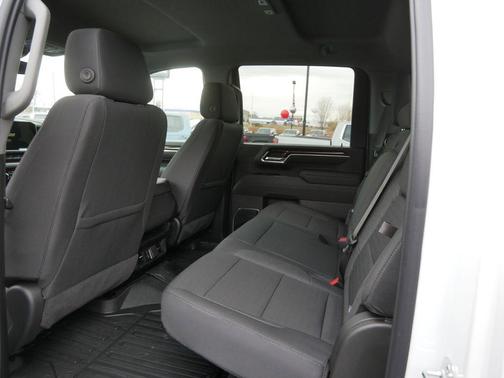 2026 GMC Sierra 3500 SLE