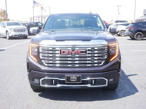 Gray 2024 GMC Sierra 1500 Denali
