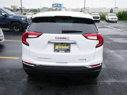 2024 GMC Terrain AWD AT4